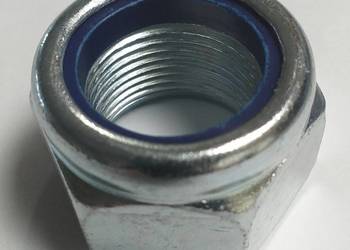 Nakrętka samohamowna M22x1,5 twardość 8,8 do piasty talerza APL00224