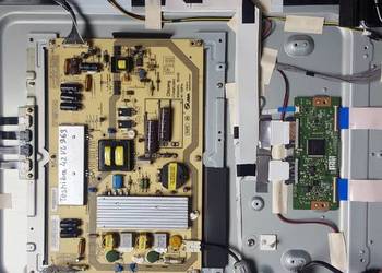 Toshiba 42VL963 zbita matryca