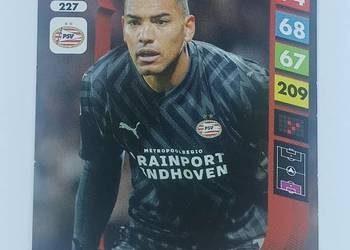 Walter Benitez 227 karta Fifa 365 Adrenaline XL 2025