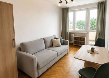 1pok, 20met, okolice Powstańców Śląskich BALKON/WINDA (Wrocław)