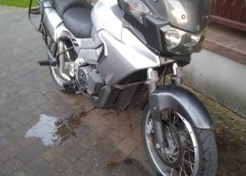 aprilia caponord 1000