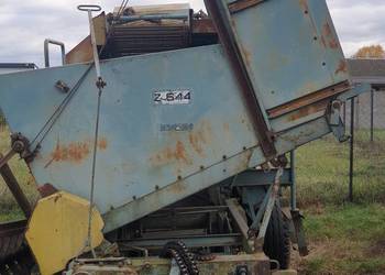 Sprzedam kombajn ziemniaczany Anna Sprzedam kombajn ziemniaczany Anna