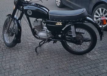 Wsk 125 po renowacji wszystkich elementòw