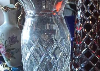Wazon, kryształowe szkło.  Szlifowanie w romby.