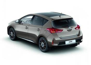 TOYOTA Auris Listwy drzwi boczne kpl chrom PW156-02000-01 OE