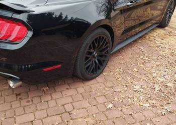 Ford Mustang 3.7