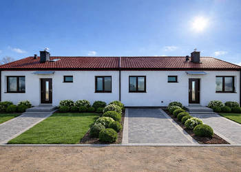 Nowy dom Bliźniak , Sępólno Krajeńskie ul. Liliowa