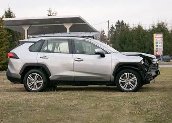 Toyota RAV4 hybryda 2020