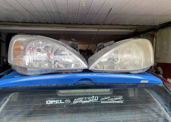 Lampy przód Opel Corsa C 2000
