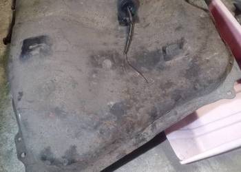 Zbiornik paliwa bak Toyota Corolla E12 1.6B