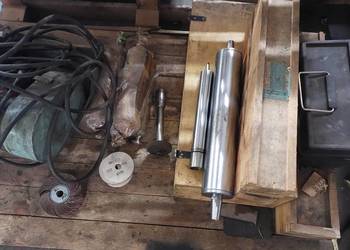 Szlifierka fortunka do tokarki wrzeciono kamien