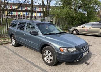 Volvo XC70 , 2.5T benzyna , automat , 4x4 2 kpl kół