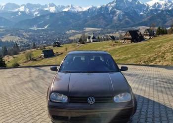 Sprzedam pilnie golfa 4