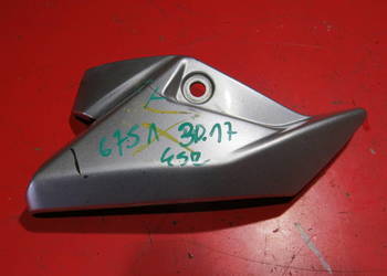 SUZUKI GSR600 GSR 600 K10 09 bok owiewka osłona mocowanie czaszy