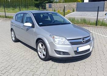 Opel Astra 1.6 bezyna 115 km klima niski przebieg 190tys