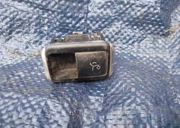 Mercedes GLS przycisk klapy A1668707610