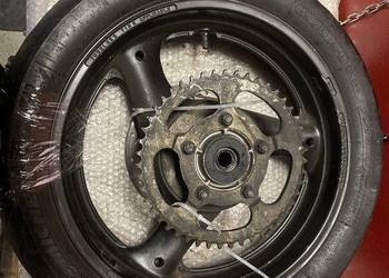 Suzuki GSF 600 tylne koło felga opona tarcze 4.50x17 C354