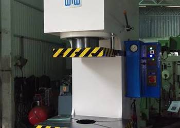 PRASA HYDRAULICZNA WMW PYE 160 S1