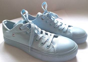TRAMPKI damskie Niebieskie r. 37,5 Sprandi stan bdb-