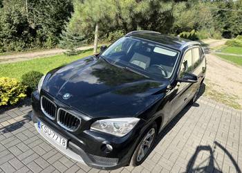 Samochód BMW x1 2013