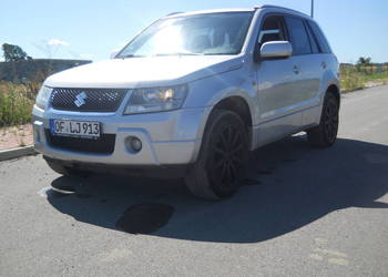 Suzuki Grand Vitara 4x4 klima DVD szyberdach serwis z Niemiec