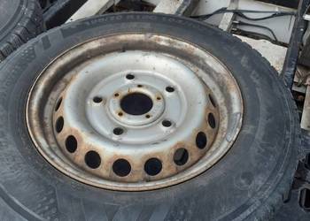 Felgi plus opony zimowe 15C Ford Transit.