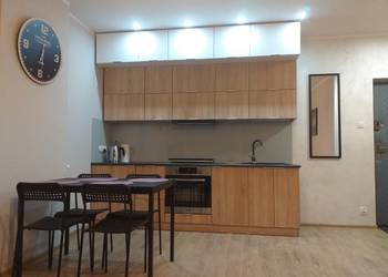 Kawalerka na sprzedaż - Radomsko; 34 m2; blok pokój+salon z aneksem kuchenn