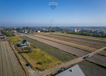 Działka budowlana 1094 m2 w Ładach koło Raszyna