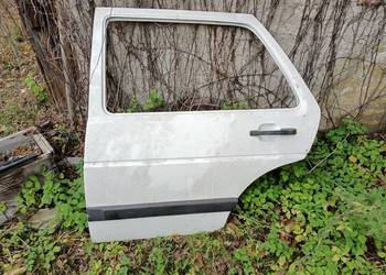 Drzwi pokrywa silnika VW GOLF I mk szyby  osprzęt silnika