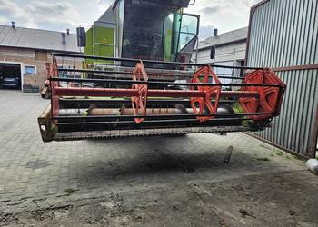 Heder claas dominator c390