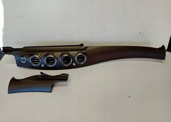 MERCEDES E-KLASA W213 DEKOR DESKI LISTWA KRATKA NAWIEWU A21368007100