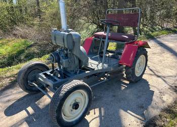 Traktorek sam Andoria S7 na żuku Papaj sam samorobka