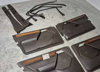 Mercedes 124 w124 sedan boczki drzwi 4 sztuki mb tex taxi brązowe