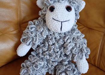 Maskotka pluszowa Owieczka straciatella