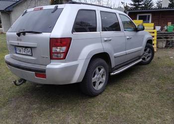 Sprzedam  Jeep Grand Cherokee lub zamienie za motor 125 cm3