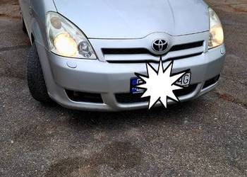 Sprzedam toyotę corolle verso 2.2 d-cat 177km