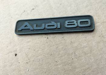 ZNACZEK EMBLEMAT NAPIS KONSOLI AUDI 80