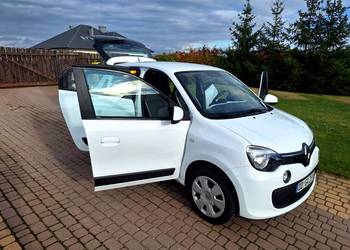 Renault Twingo Clio 2016 Benzyna Klimatyzacja 5 drzwi Serwis Bez wkładu Renault Twingo Clio 2016 Benzyna Klimatyzacja 5 drzwi Serwis Bez wkładu