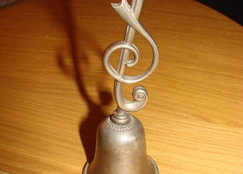 Klucz wiolinowy otwieracz z dzwonkiem, plater