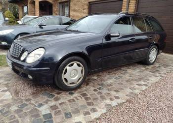 Mercedes E220 CDI 2003 Rok