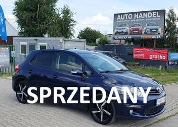 Toyota Auris 6 biegów/Klimatronik/Ledy/Webasto/2 Komplety kół na Alufelgac…
