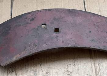 Zgarniacz pługa, ścinacz odkładni