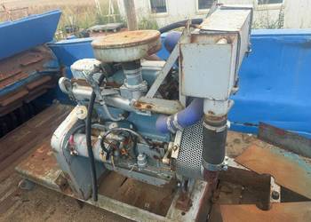 Silnik GM A043A100 , 4 cylindry, chłodzony cieczą