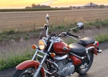 Suzuki Intruder 125