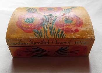 Ręcznie malowana szwedzka szkatułka, pamiątka z festynu rolniczego, 1945 r.