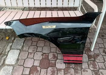 BMW 1 błotnik lewy