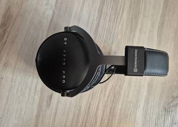 Studyjne słuchawki zamknięte BEYERDYNAMIC DT 1770 Pro