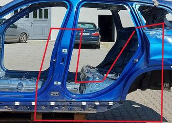 BMW iX1 X1 U11 Próg słupek lewy tył błotnik nadkole C31