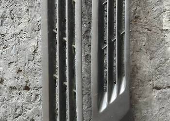 Kratka wlotu powietrza mercedes 190