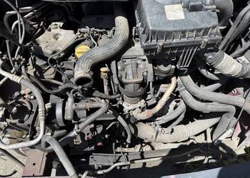 Kompletny silnik 2.5dci Opel vivaro/ trafic stan bdb 237przebiegu